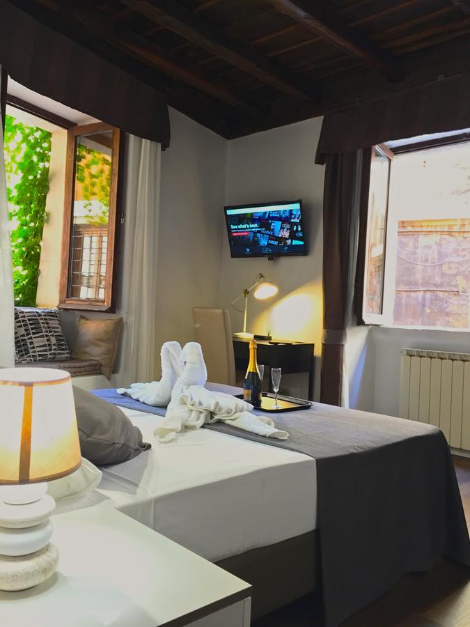 Do-do Navona Affittacamere 3*